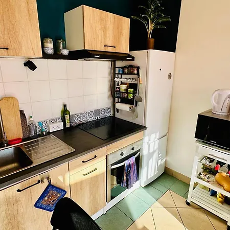 Charming Well-equipped With Wifi Daire *