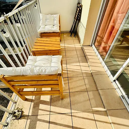 Charming Well-equipped With Wifi Apartment
